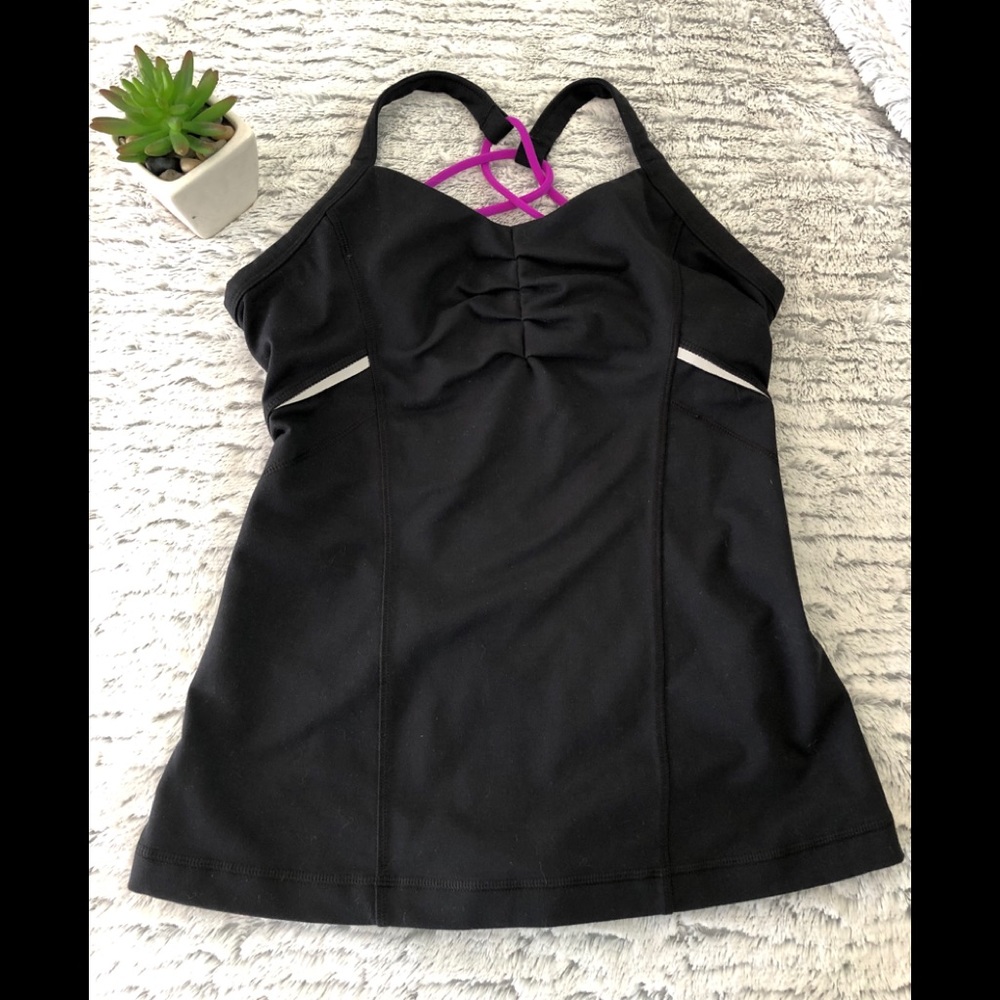 Under Armour 🖤💜 Black Tank Top